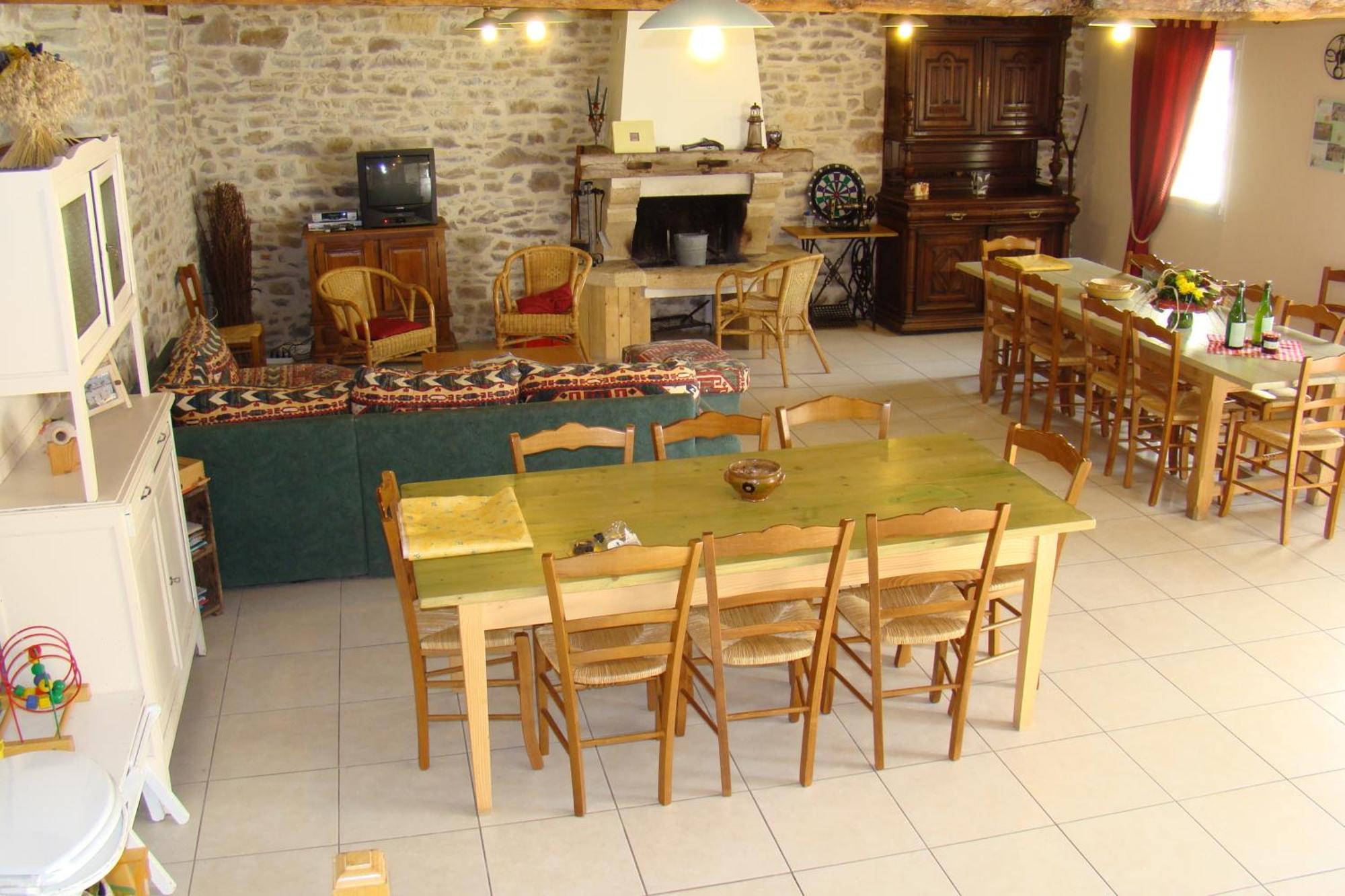 Gite De La Cour Campandré-Valcongrain Стая снимка